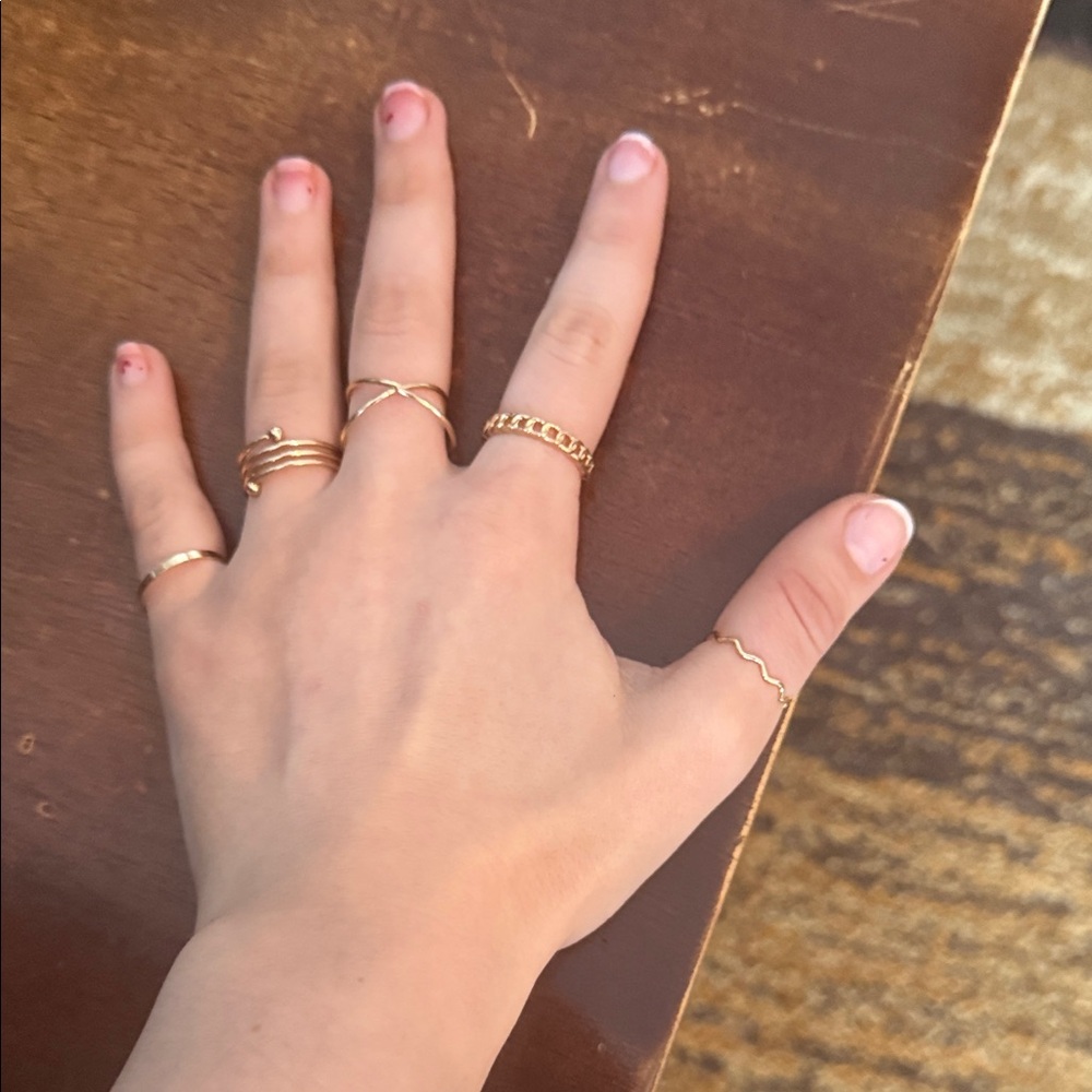 5pc golden ring set